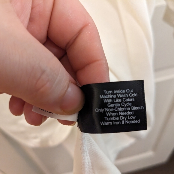 Lane Bryant white, hi-lo, 3/4 sleeve top, size 22/24 - Picture 8 of 12